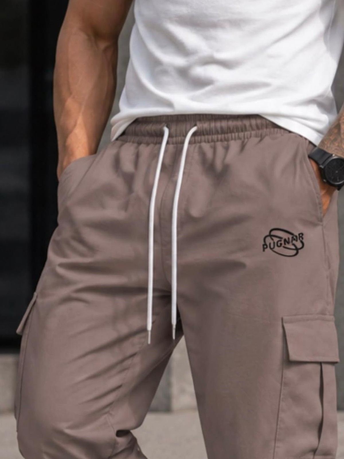 Calça desportiva casual cinzenta — cinza — Calças — Pugnar